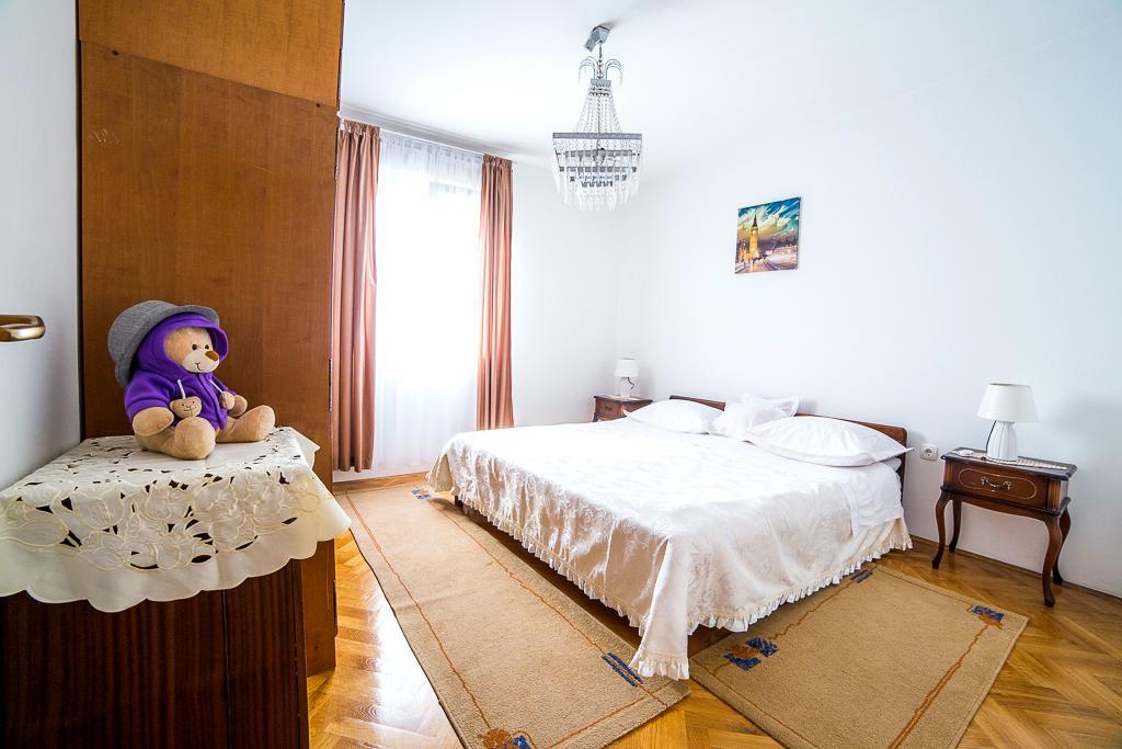 Split Apartments Shell Экстерьер фото